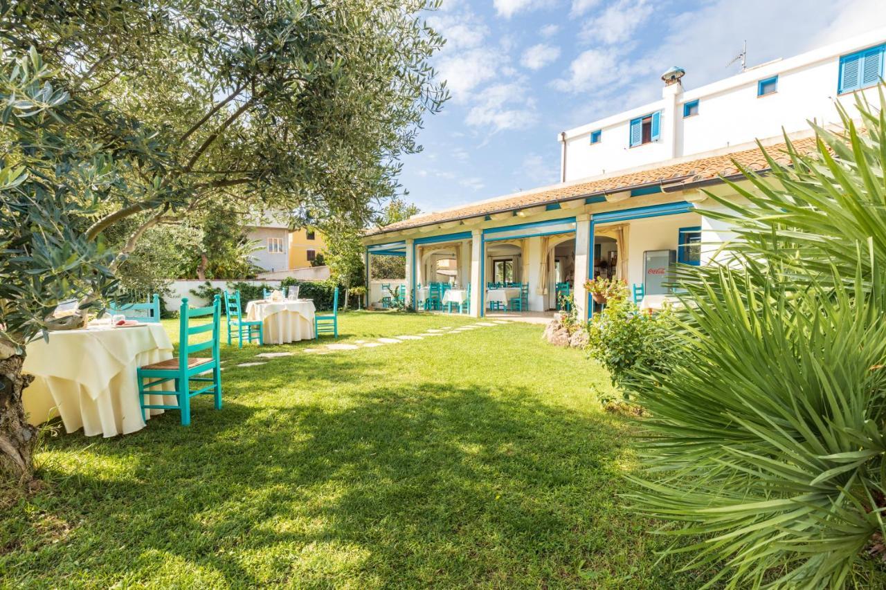 Hotel S'Ortale Con Parcheggio Interno E Ristorante All'Aperto โอโรเซย ภายนอก รูปภาพ