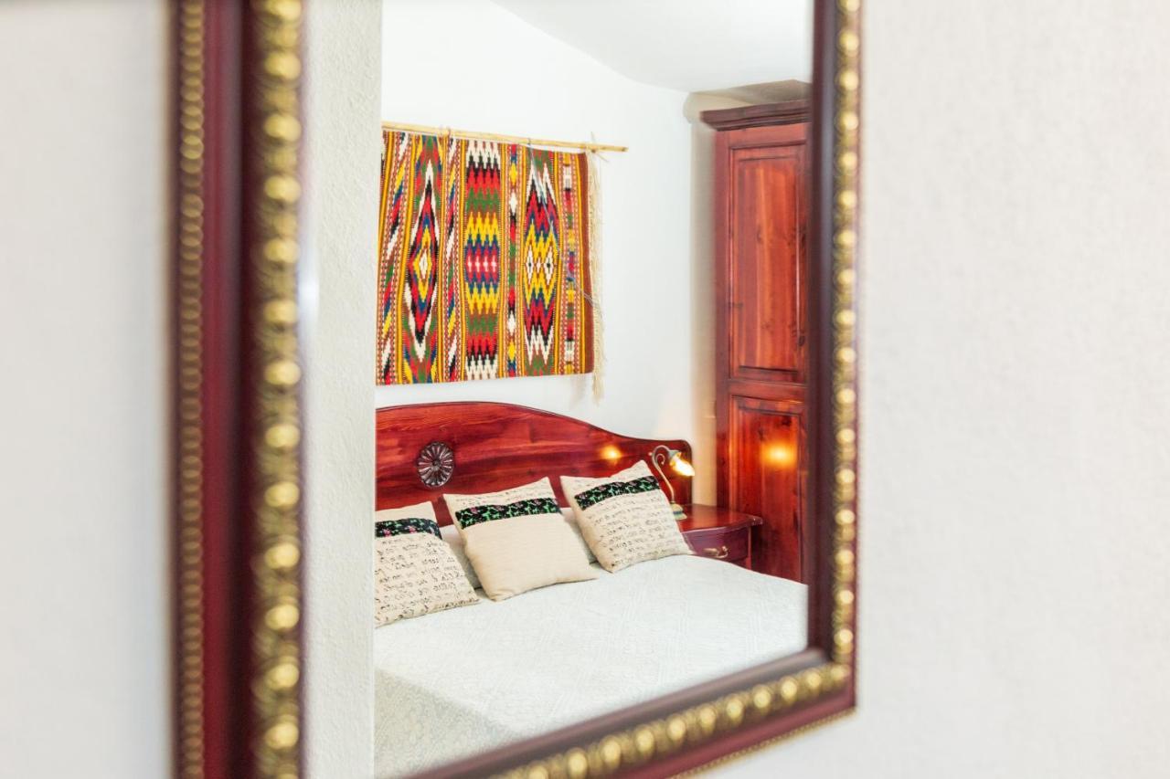 Hotel S'Ortale Con Parcheggio Interno E Ristorante All'Aperto โอโรเซย ภายนอก รูปภาพ